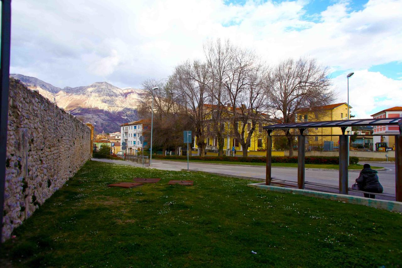 B&B Santa Chiara Σουλμόνα Εξωτερικό φωτογραφία